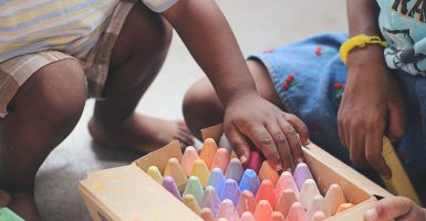 how to homeschool using the montessori method for ages 0-3