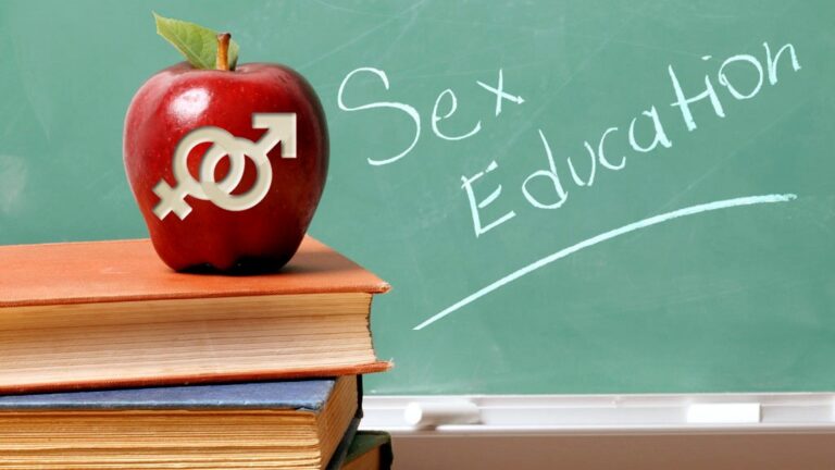 See Whats In The Controversial Sex Ed Curriculum Approved By A Wisconsin School Board 