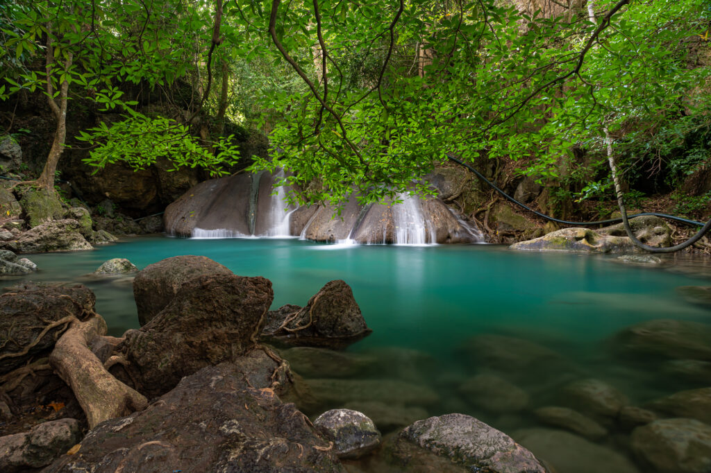 20 Stunningly Clear Rivers You Won’t Believe Are Real
