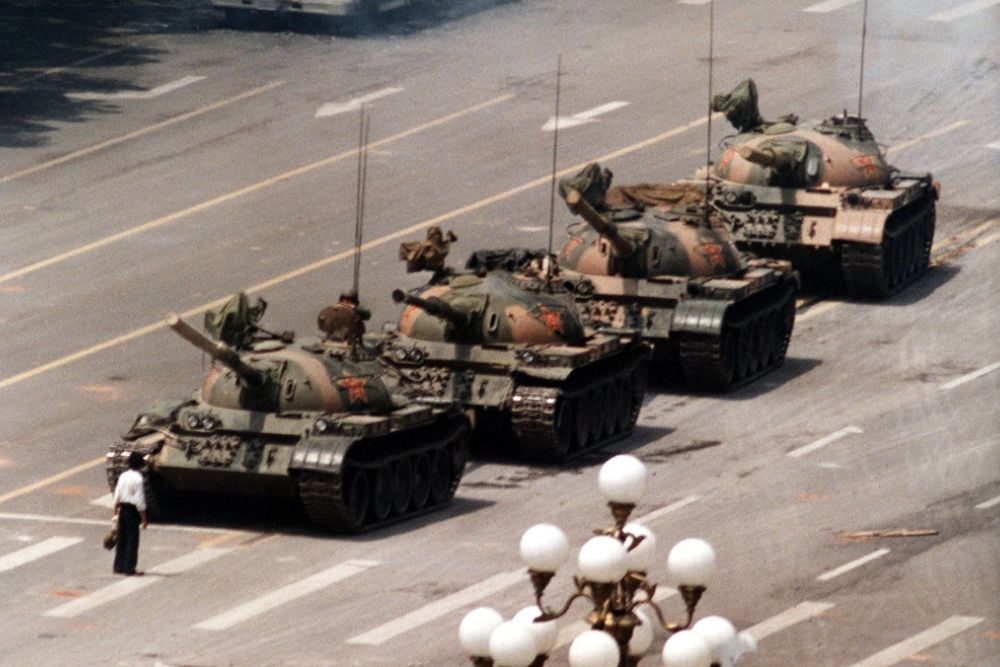 Tank Man, an iconic picture taken by Jeff Widener during T… | Flickr