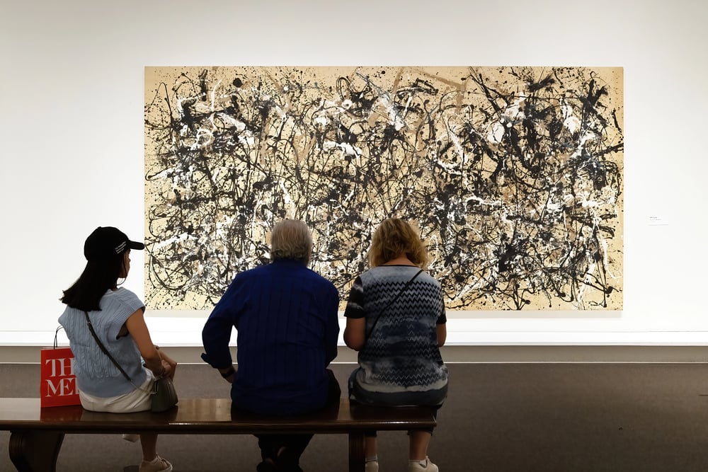 People Admiring Painting Jackson Pollock Image Taken Metropolitan Museom Art — Stock Photo, Image
