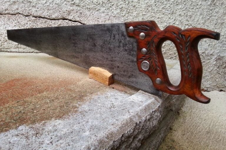 15 Old Tools That Are Surprisingly Valuable to Collectors