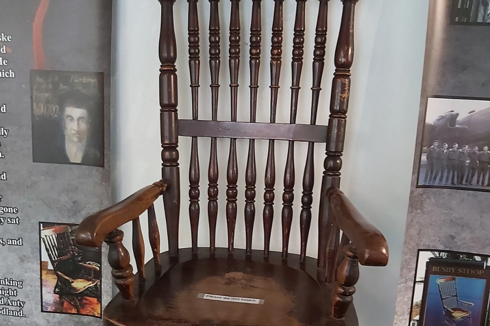 solid wood chair | by samelliot