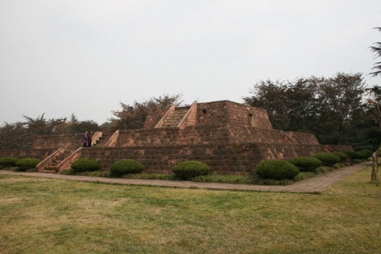 16 Lost Civilizations That Left Behind No Writing