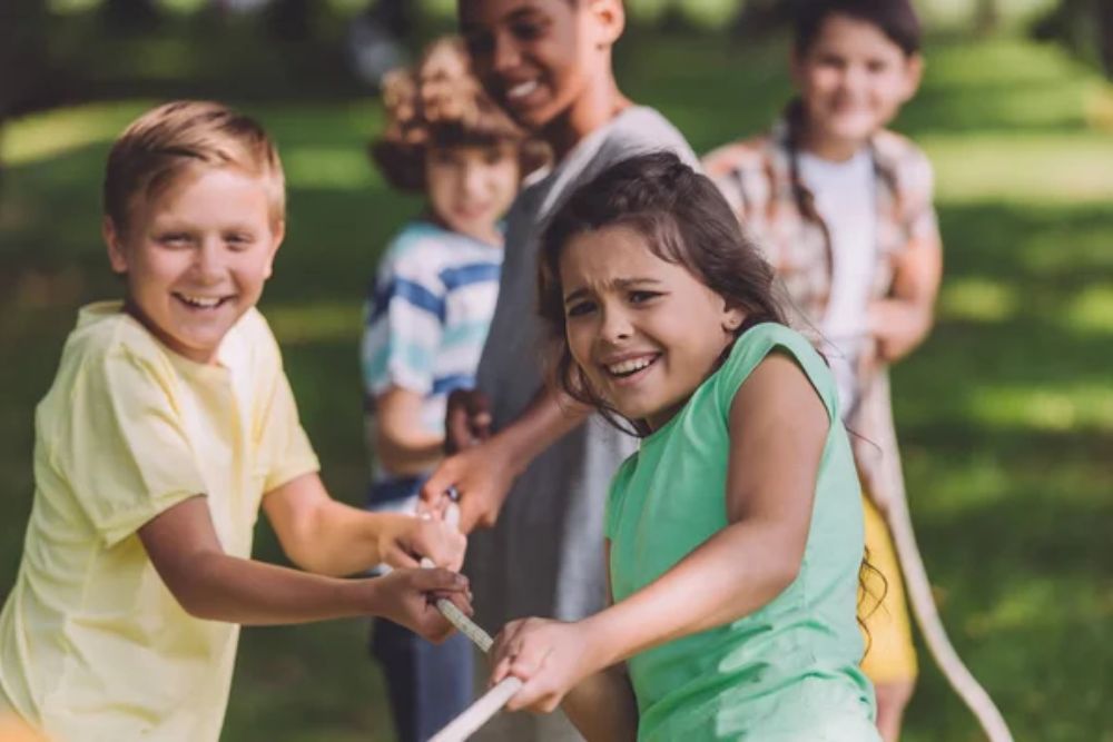 17 Schoolyard Games You Never See Anymore