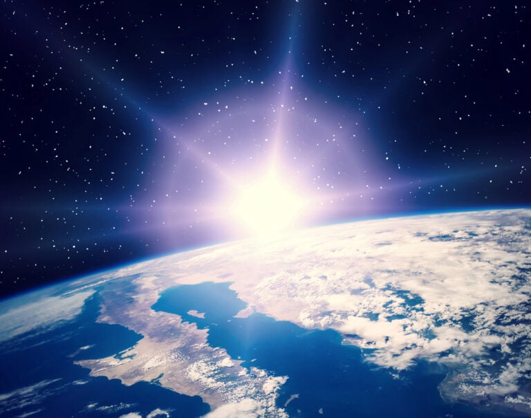 16 Natural Phenomena That Happen Once Per Lifetime