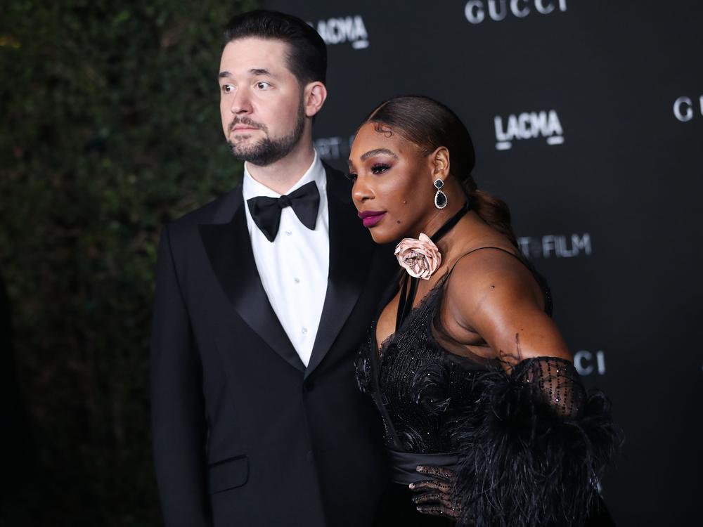  Alexis Ohanian and wife Serena Williams arrive at the 10th Annual LACMA Art + Film Gala 2021 held at the Los Angeles County Museum of Art on November 6, 2021 in Los Angeles, California, United States. — Photo by Image Press Agency
