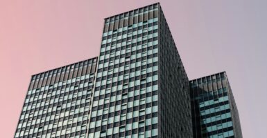 Unsplash/Grant Ritchie