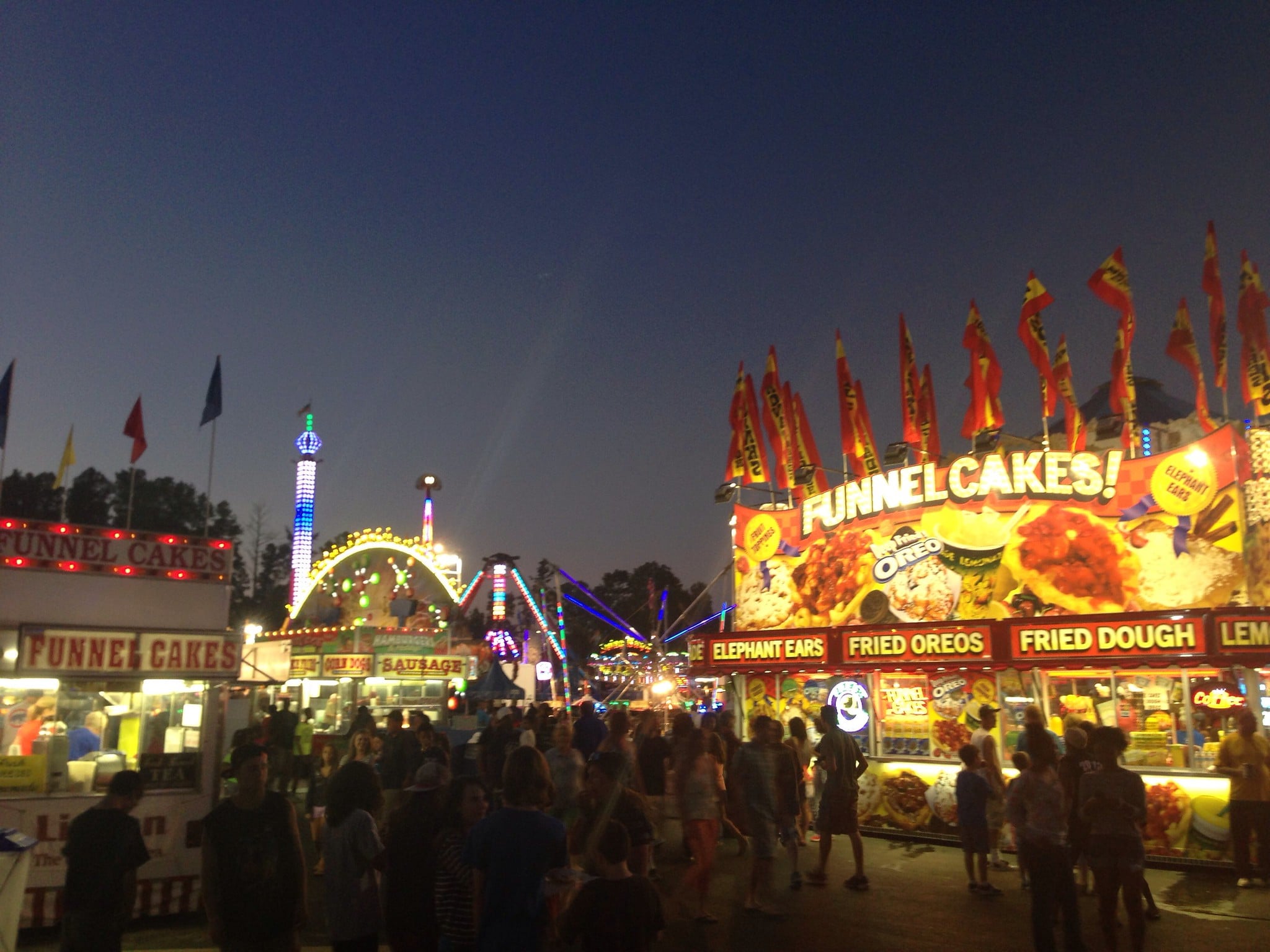 15 County Fair Rides That Made Childhood Magical