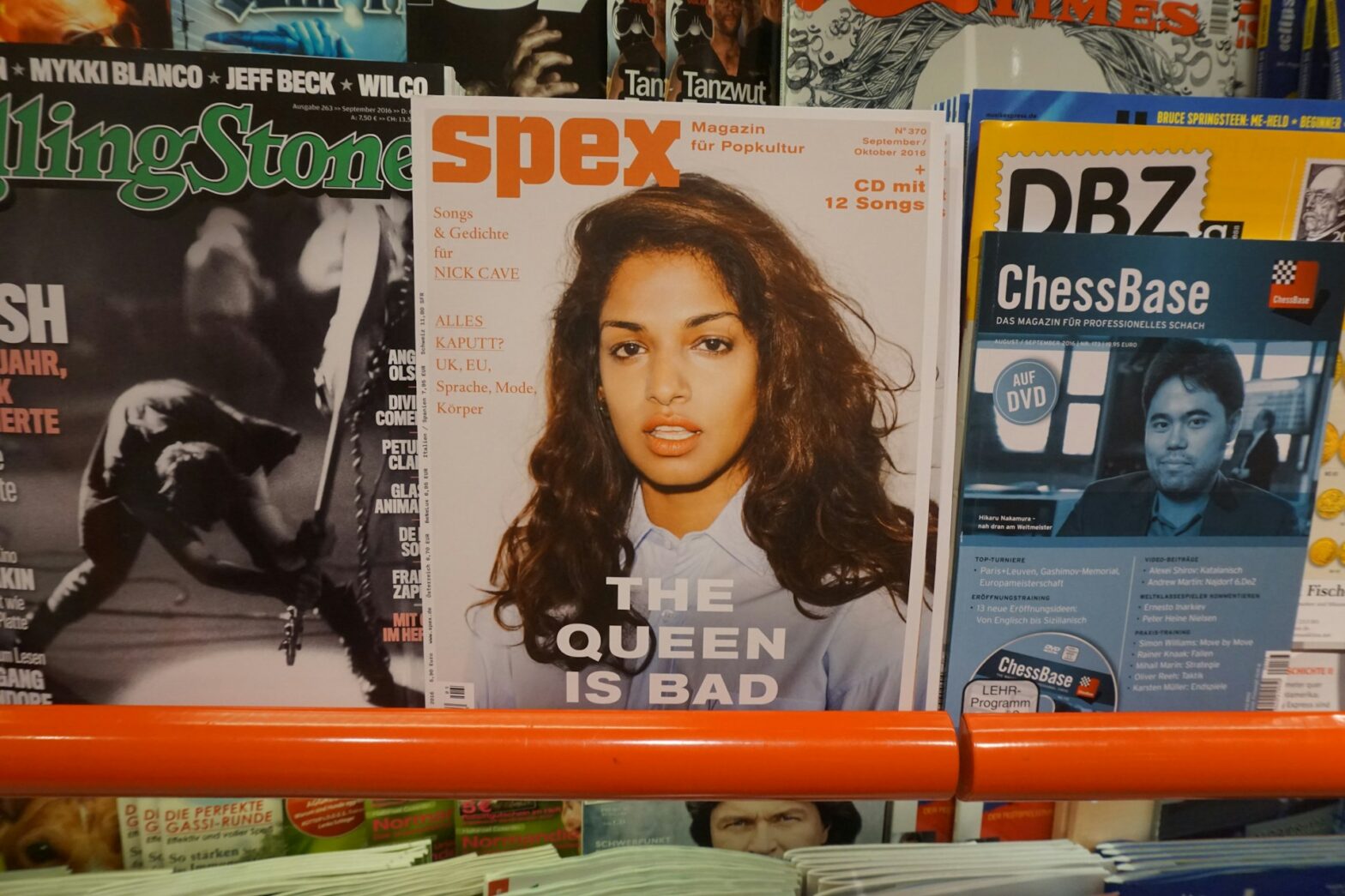 Magazines Teens Obsessed Over in the 2000s