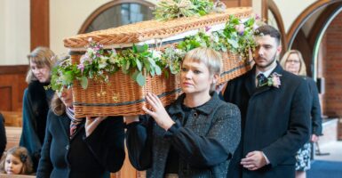 Unsplash/The Good Funeral Guide