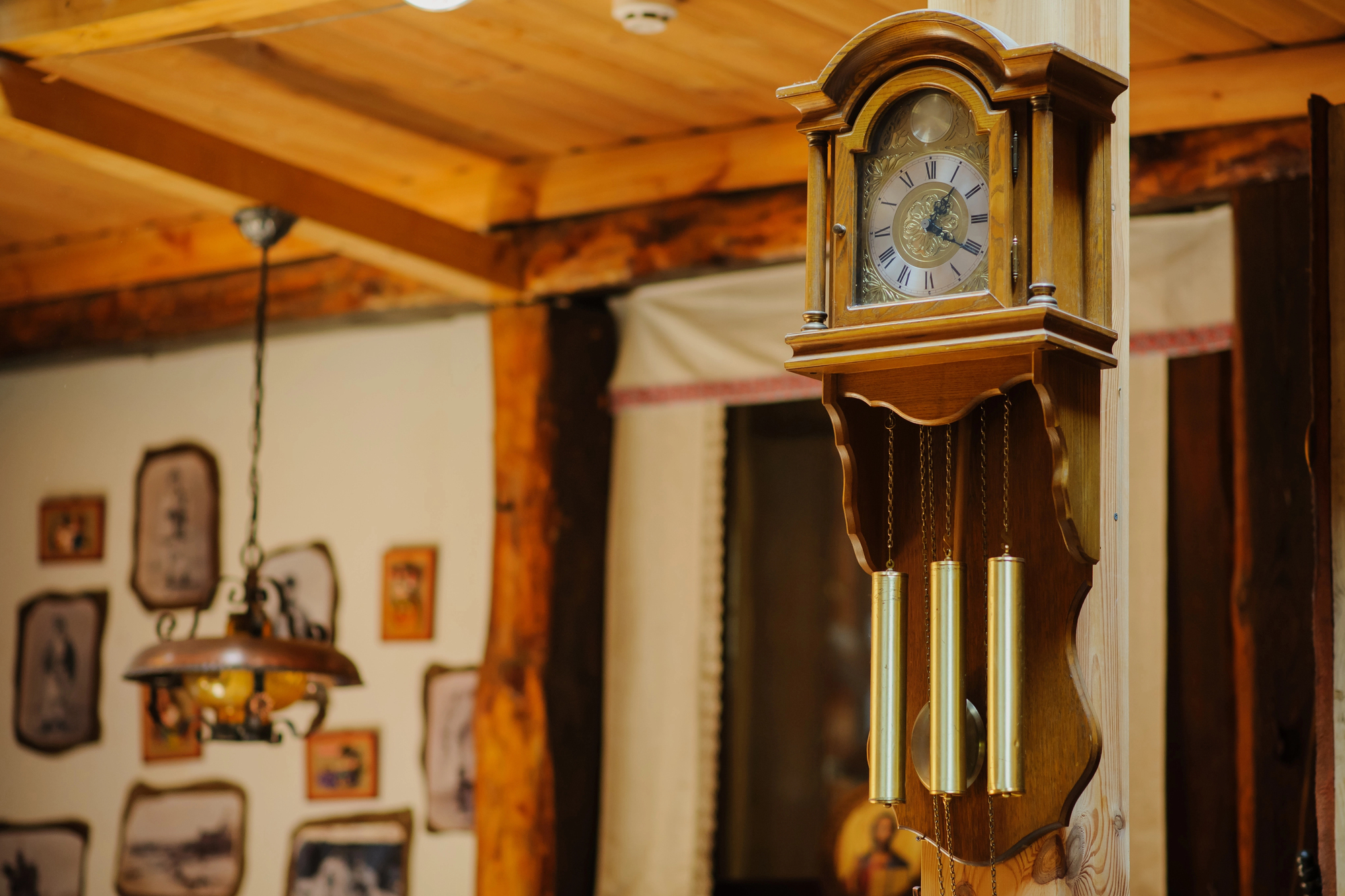 33 Household Sounds That Disappeared as Technology Took Over
